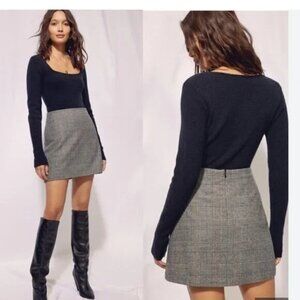 Aritzia Wilfred Classic Mini Skirt Grey Plaid Size 8
